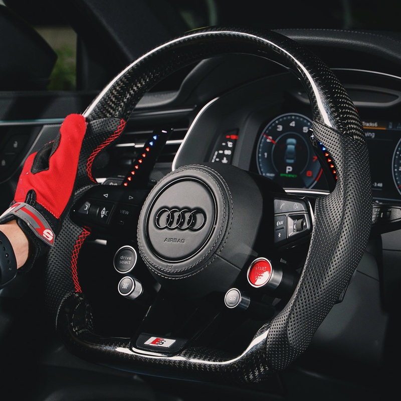 LED Paddle Shifter For Audi A1 A2 A3 A4 A5 A8 Q2 Q3 Q4 Q5 Q7 Q8 S1 S2 S3 S4 S5 SQ5 SQ7 SQ8 RS1 RS2 RS3 RS4 RS5 RSQ5