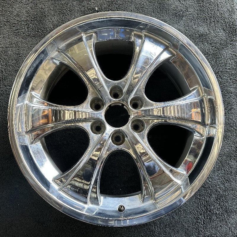22″ AVALANCHE 1500 11 22×9 6 spoke curved spoke Original OEM Wheel Rim