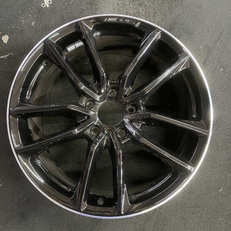 20″ MERCEDES G-CLASS 21-24 463 Type G550 20×8.5 5 twin spoke machined face with black accent Original OEM Wheel Rim