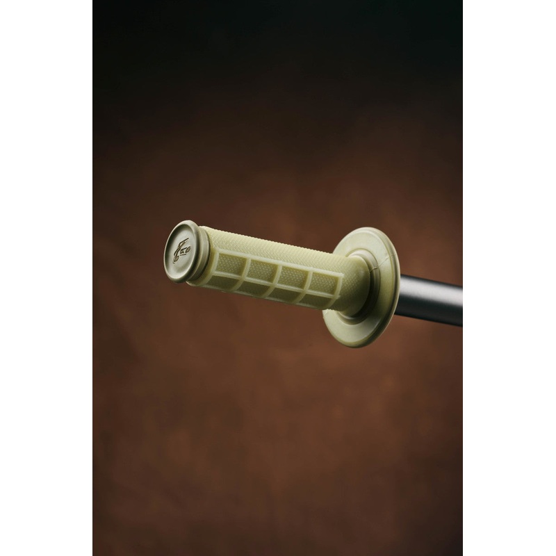 Renthal MX Dual Compound Grips 1/2 Waffle – Kevlar