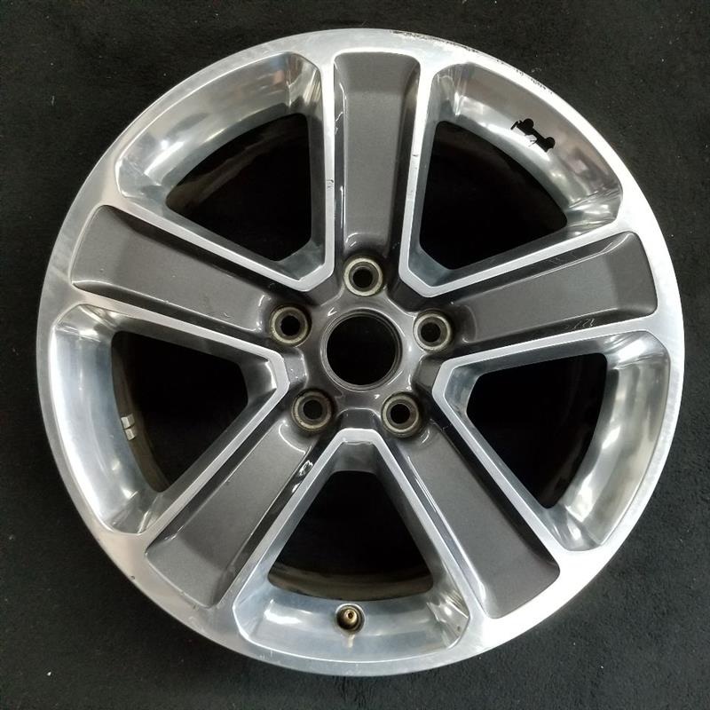 18″ WRANGLER 18 VIN X 6th digit JL body 18×7.5 5 spoke straight spoke opt WHG polished with spokes granite crystal Original OEM Wheel Rim