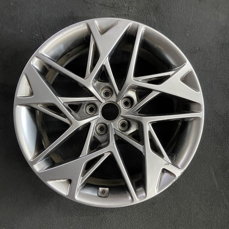19″ GV70 22-24 19×8 alloy twisted spoke Original OEM Wheel Rim